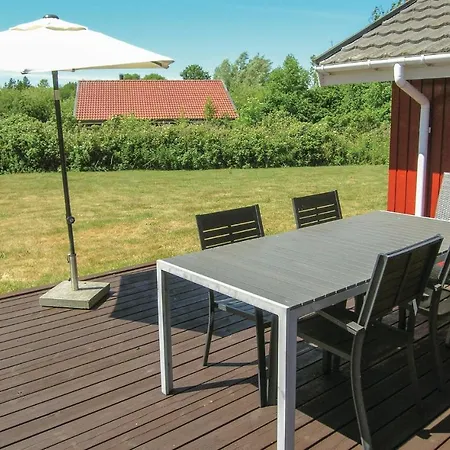 3 Bedroom Lovely In Rudkobing Spodsbjerg